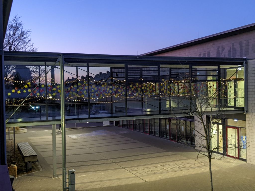 Mehr über den Artikel erfahren Frohe Weihnachten und schöne Ferien!