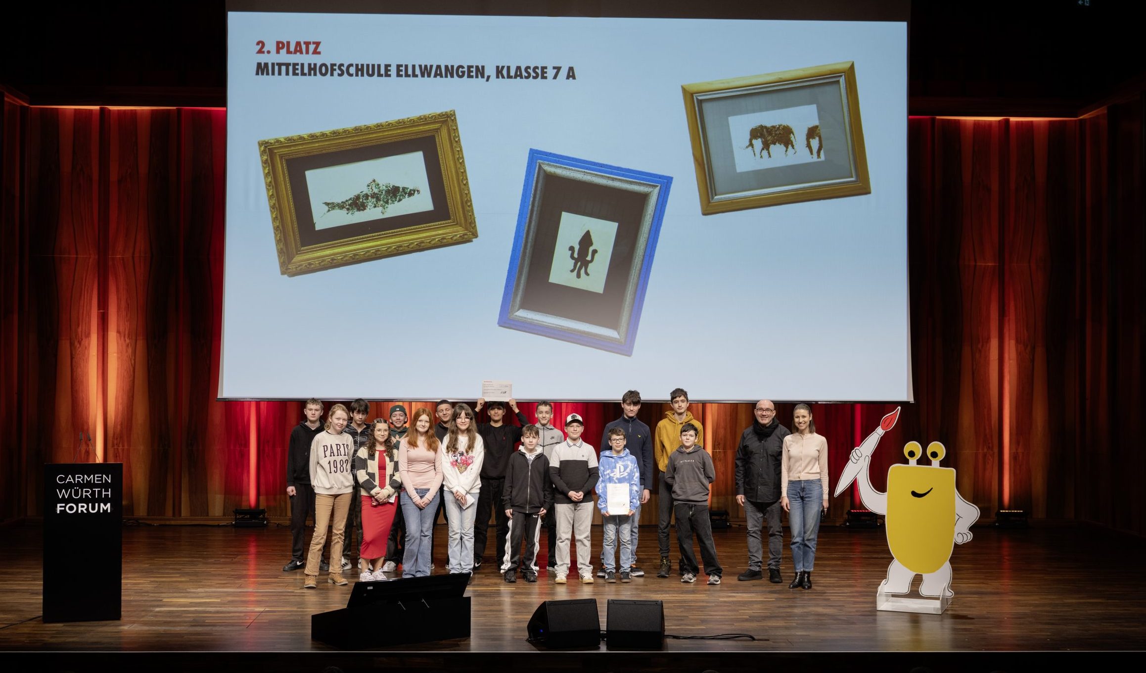 Mehr über den Artikel erfahren „Tierisch was los“ – Mittelhofschule gewinnt Kunstpreis